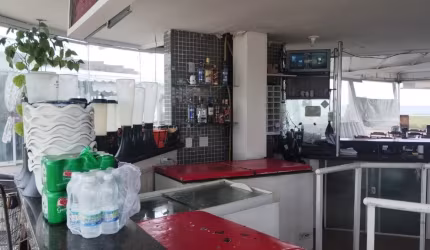 Vendo quiosque de frente pra praia do Forte em Cabo Frio R$500.000