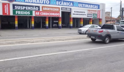 Alugo loja e Vendo os móveis e produtos  Em Cabo Frio R$1800,00