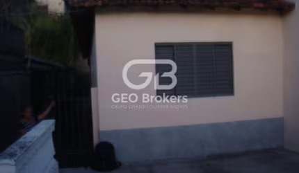 Casa com 2 quartos à venda no Parque Santo Antônio, Jacareí  por R$ 220.000