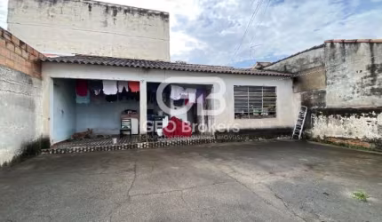 Casa com 3 quartos à venda no Jardim Liberdade, Jacareí  por R$ 383.000