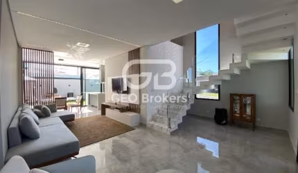 Casa com 3 quartos à venda no Jardim Jacinto, Jacareí  por R$ 1.480.000