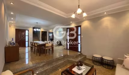 Casa com 4 quartos à venda no Jardim Santa Maria, Jacareí  por R$ 1.350.000