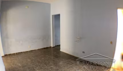 Casa com 1 quarto à venda na Vila Ita, Jacareí  por R$ 165.000