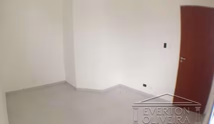 Sala comercial com 1 sala para alugar no Residencial Parque dos Sinos, Jacareí  por R$ 800