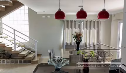 Casa com 4 quartos à venda no Jardim Terras de São João, Jacareí  por R$ 1.064.000