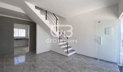 Casa com 2 quartos à venda no Jardim Olimpia, Santa Branca  por R$ 270.000