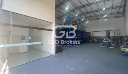 Barracão / Galpão / Depósito à venda no Jardim Altos de Santana II, Jacareí  por R$ 1.350.000