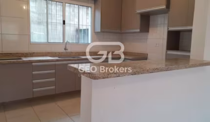 Casa com 2 quartos à venda no Jardim Didinha, Jacareí  por R$ 400.000
