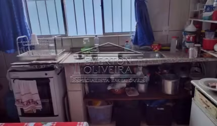 Casa com 2 quartos à venda no Parque Bandeirantes I (Nova Veneza), Sumaré  por R$ 450.000