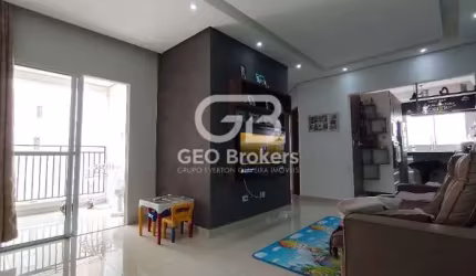 Apartamento com 2 quartos à venda no Bairro do Colonia, Jacareí  por R$ 330.000