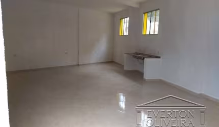 Ponto comercial com 1 sala à venda na Vila Garcia (São Silvestre), Jacareí  por R$ 300.000
