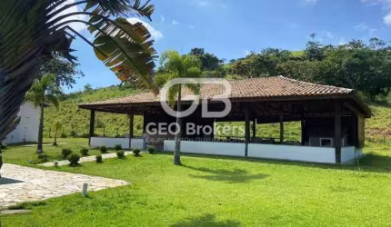 Chácara / sítio com 4 quartos à venda em Bom Sucesso, São José dos Campos  por R$ 2.778.000