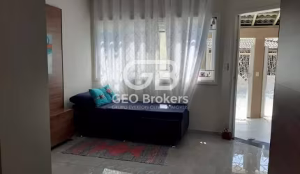 Casa com 3 quartos à venda no Loteamento Villa Branca, Jacareí  por R$ 678.000