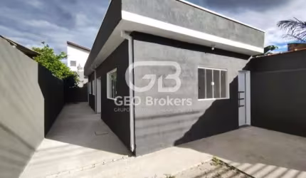Casa com 2 quartos à venda no Parque dos Príncipes, Jacareí  por R$ 350.000