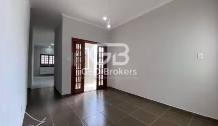 Casa com 3 quartos para alugar no Loteamento Villa Branca, Jacareí  por R$ 3.900