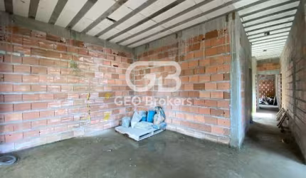 Casa em condomínio fechado com 3 quartos à venda no Jardim Jacinto, Jacareí  por R$ 639.000