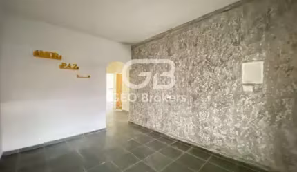Casa com 3 quartos para alugar no Jardim Paraíba, Jacareí  por R$ 1.600