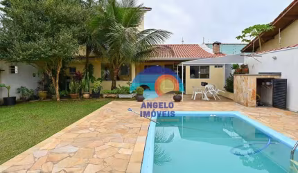 Sobrado com 4 dormitórios à venda, 130 m² por R$ 590.000,00 - Balneário Florida - Peruíbe/SP