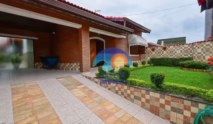 Casa com 3 dormitórios à venda, 156 m² por R$ 540.000,00 - Balneário Três Marias - Peruíbe/SP