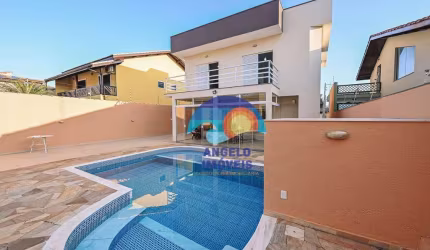 Sobrado com 4 dormitórios à venda, 263 m² por R$ 895.000,00 - Estância Balneária Convento Velho - Peruíbe/SP