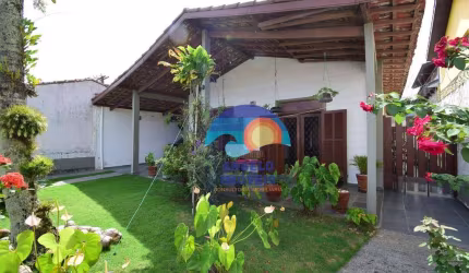 Casa com 3 dormitórios à venda, 180 m² por R$ 640.000,00 - Balneário Stella Maris - Peruíbe/SP