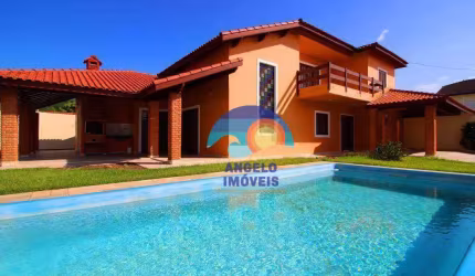 Casa com 6 dormitórios à venda, 300 m² por R$ 954.000,00 - Estância Balneária Belmira Novaes - Peruíbe/SP