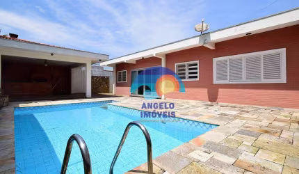 Casa com 4 dormitórios à venda, 340 m² por R$ 1.500.000,00 - Centro - Peruíbe/SP