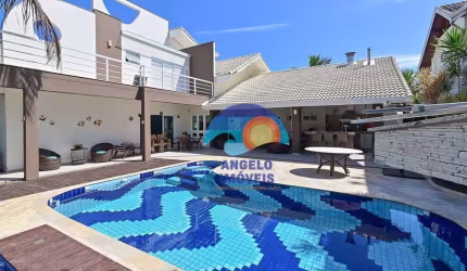 Casa com 5 dormitórios à venda, 550 m² por R$ 3.000.000,00 - Bougainvillee II - Peruíbe/SP