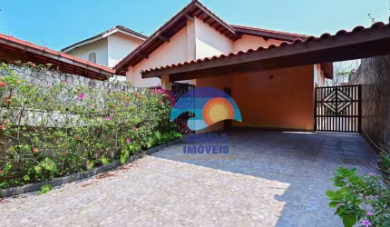 Casa a 100 metros da praia com 3 dormitórios à venda, 140 m² por R$ 500.000 - Cidade Nova Peruibe - Peruíbe/SP