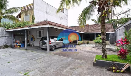 Casa com 3 quartos à venda, 120 m² por R$ 349.000 - Jardim Veneza - Peruíbe/SP