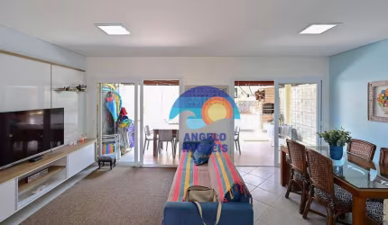 Sobrado em condomínio fechado, frente ao mar, com 4 dormitórios à venda, 157 m² por R$ 1.300.000 - Cidade Nova Peruíbe - Peruíbe/SP
