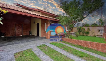 Casa com 3 dormitórios à venda, 200 m² por R$ 590.000,00 - Cidade Nova Peruibe - Peruíbe/SP