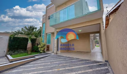 Lindo sobrado de porteira fechada com 4 dormitórios à venda, 241 m² por R$ 1.100.000 - Estância Balneária Maria Helena Novaes - Peruíbe/SP