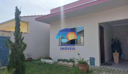 Casa com 3 dormitórios à venda, 135 m² por R$ 800.000 - Estância São José - Peruíbe/SP
