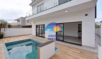 Sobrado com 4 quartos à venda, 273 m² por R$ 1.600.000 - Bougainvillee IV - Peruíbe/SP