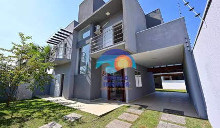 Sobrado com 3 dormitórios à venda, 212 m² por R$ 1.200.000,00 - Estância São José - Peruíbe/SP