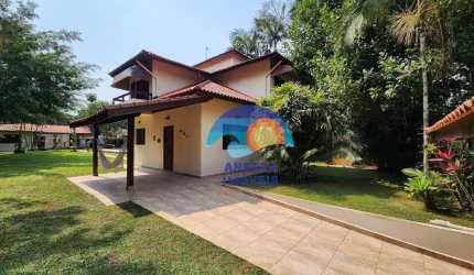 Sobrado à venda, 187 m² por R$ 1.000.000,00 - Estância São Marcos - Peruíbe/SP