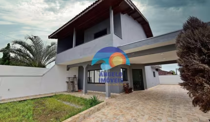 Casa Sobrado com 5 quartos à venda, 320 m² - Centro - Peruíbe-SP