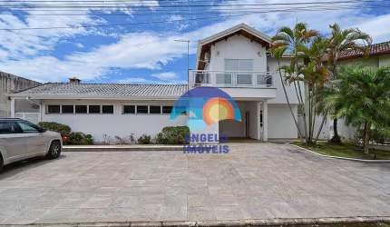 Casa com 4 quartos à venda, 306 m² - Jardim Três Marias - Peruíbe/SP
