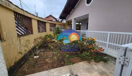 Casa com 3 quartos à venda, 160 m² por R$ 600.000 - Balneário Três Marias - Peruíbe/SP