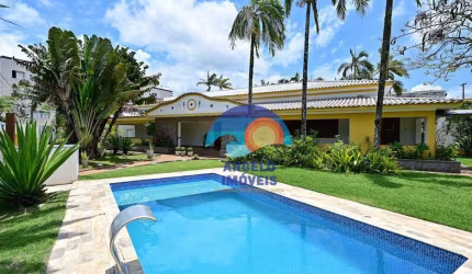Casa com 4 dormitórios à venda, 500 m² por R$ 2.000.000,00 - Centro - Peruíbe/SP
