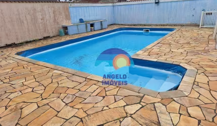 Sobrado em Condominio - 2 Dorm/1 Suite - 2 Vagas de Garaem - 81 m² - 800 metros do mar