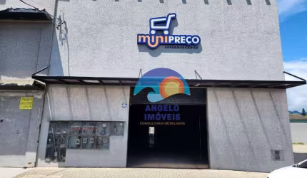 Salão - venda por R$ 4.000.000,00 ou aluguel por R$ 30.000,00/mês - Centro - Peruíbe/SP