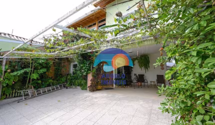 Sobrado com 4 dormitórios à venda, 265 m² por R$ 930.000,00 - Parque Balneário Oásis - Peruíbe/SP