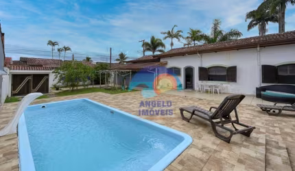 Casa com 3 dormitórios à venda, 114 m² por R$ 750.000,00 - Parque Balneario Oasis - Peruíbe/SP