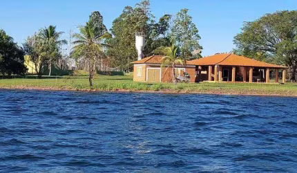 Fazenda Excepcional à Beira da Represa no Rio Paranaíba!