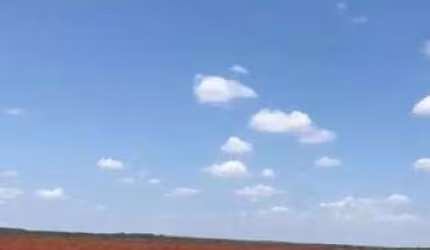 Belíssima fazenda na região de João Pinheiro banhada pelo Rio Paracatu de 2000 hectares!