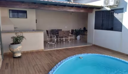 Casa à venda, 3 quartos, 1 suíte, 2 vagas, SANTA LUZIA - Uberlândia/MG