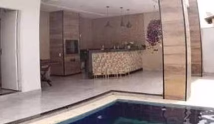 Casa à venda, 3 quartos, 1 suíte, JARDIM HOLANDA - Uberlândia/MG