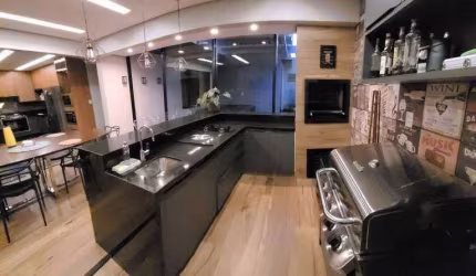 Casa à venda, 3 quartos, 3 suítes, 4 vagas, NOVO MUNDO - Uberlândia/MG